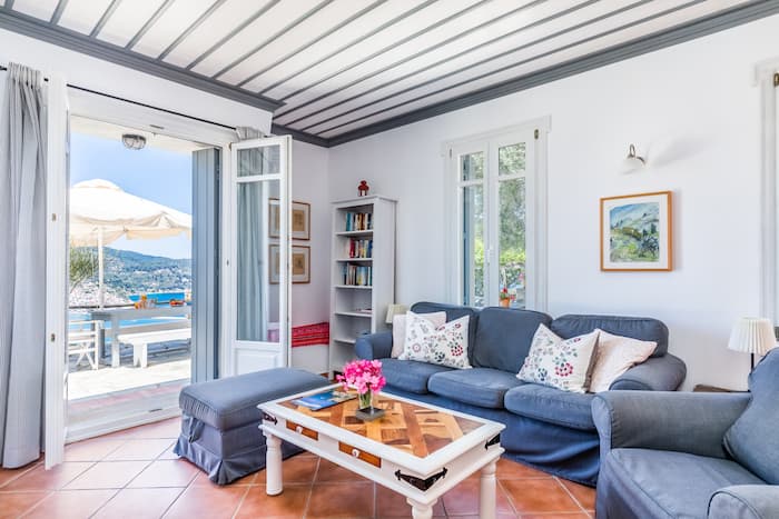 Villa Nina for Rent in Skopelos_Living Room