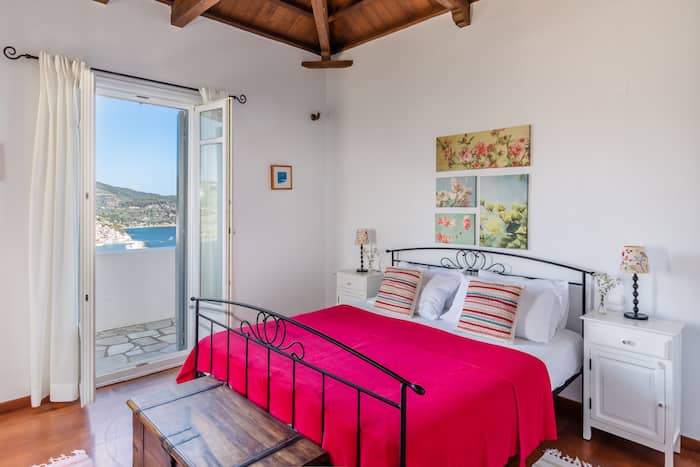 Villa Nina for Rent in Skopelos-Main Bedroom